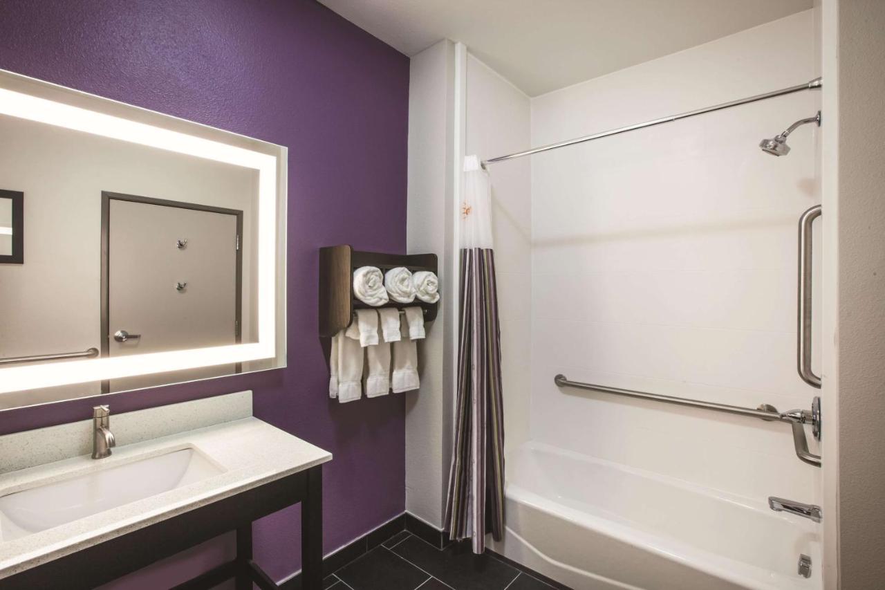 La Quinta By Wyndham Lubbock South Hotel Ngoại thất bức ảnh