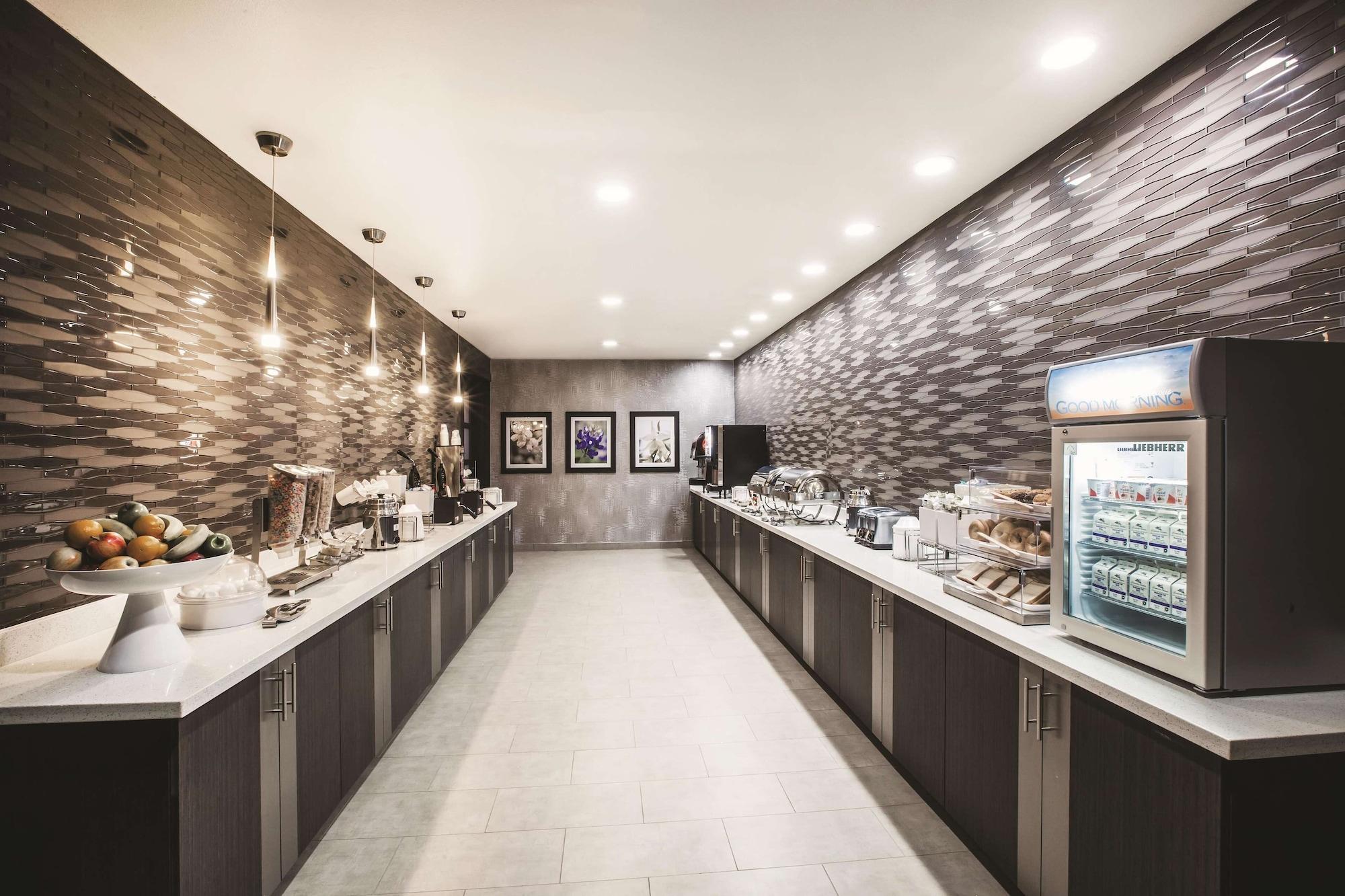 La Quinta By Wyndham Lubbock South Hotel Ngoại thất bức ảnh