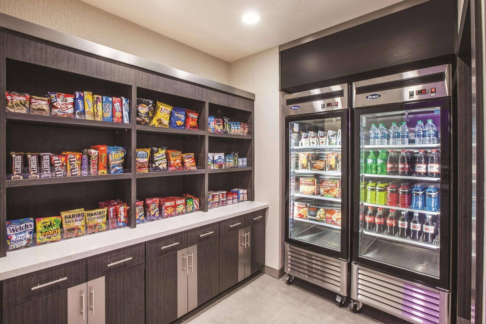 La Quinta By Wyndham Lubbock South Hotel Ngoại thất bức ảnh